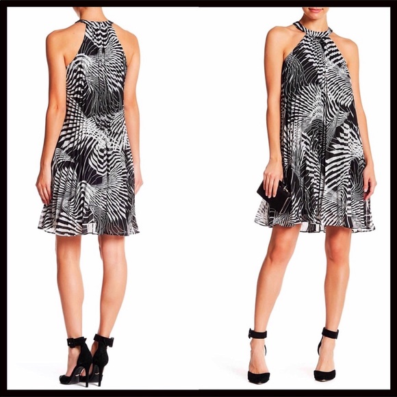 BETSEY JOHNSON PLEATED CHIFFON SLIP PRINT DRESS - Picture 2 of 8